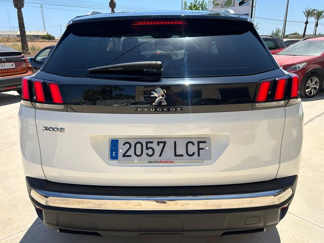 PEUGEOT 3008 ALLURE 1.2 E-THP AUTO SPANISH LHD IN SPAIN 77000 MILES SUPER 2019